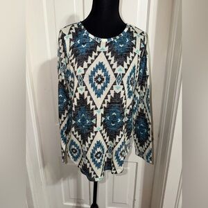 Women's size 18, 18/20 Justice Blue‎ and Black Geometric Long Sleeve Top shirt